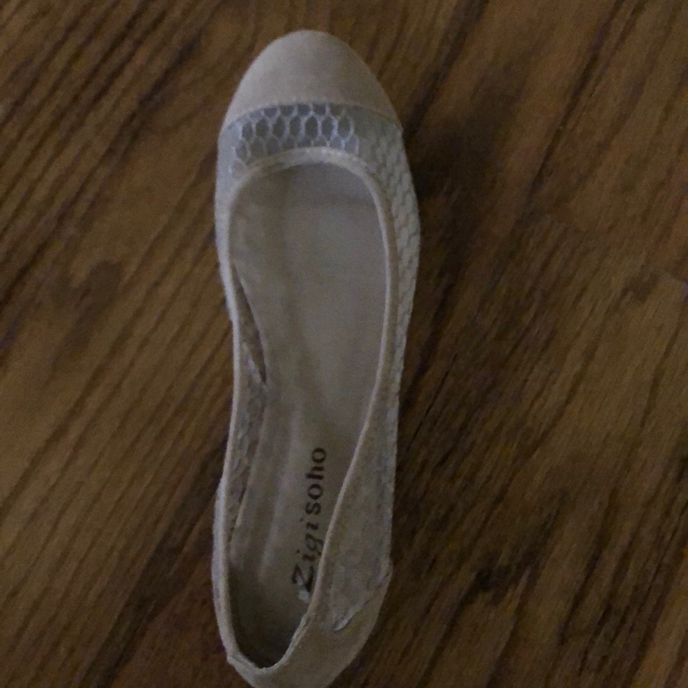 Shoes - Picture 2 of 2
